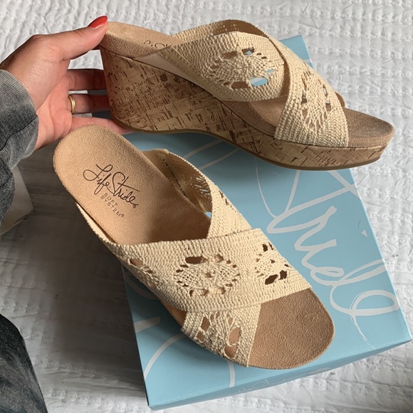 LifeStride wedged sandal - Picture 3 of 6